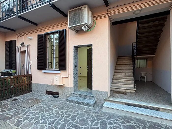 Appartamento quadrilocale in vendita in Via IV Novembre, Settimo Milanese