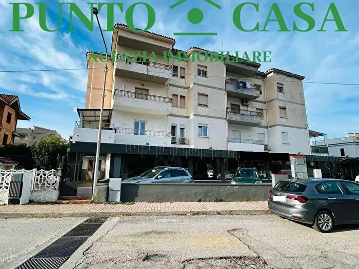 Appartamento quadrilocale in vendita in Via Marcello De Luca, Nocera Terinese