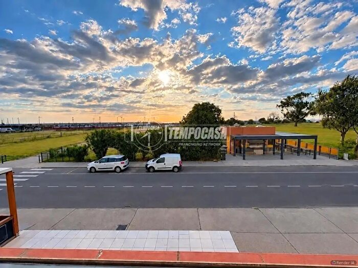 Appartamento trilocale in vendita in Viale Bolivia Lido delle Nazioni, Comacchio