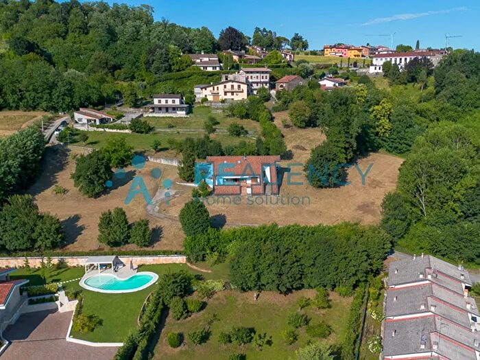 Casa con 6 locali in vendita in Via Egano, Arzignano