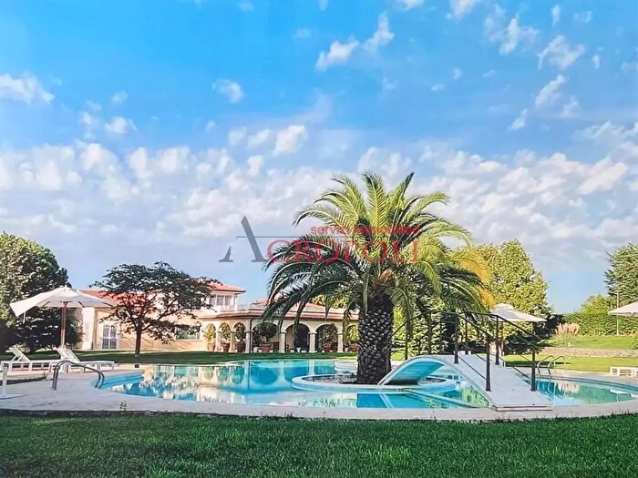 Casa in vendita in Via Lena E Massa, Bracciano