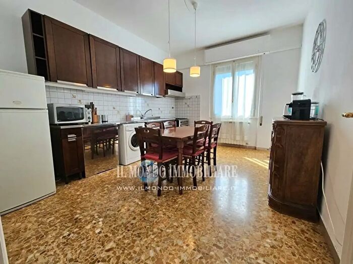 Appartamento con 5 locali in vendita in Alberti, Firenze