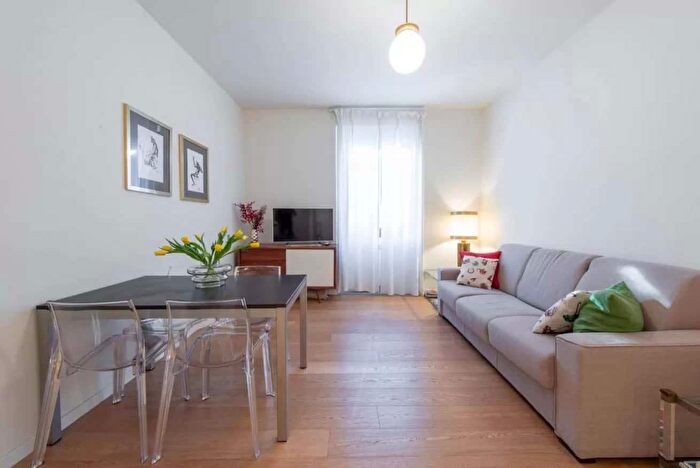 Appartamento monolocale in affitto in Via Federico Confalonieri, Milano