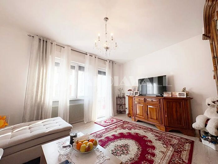Appartamento con 12 locali in vendita in Cordenons