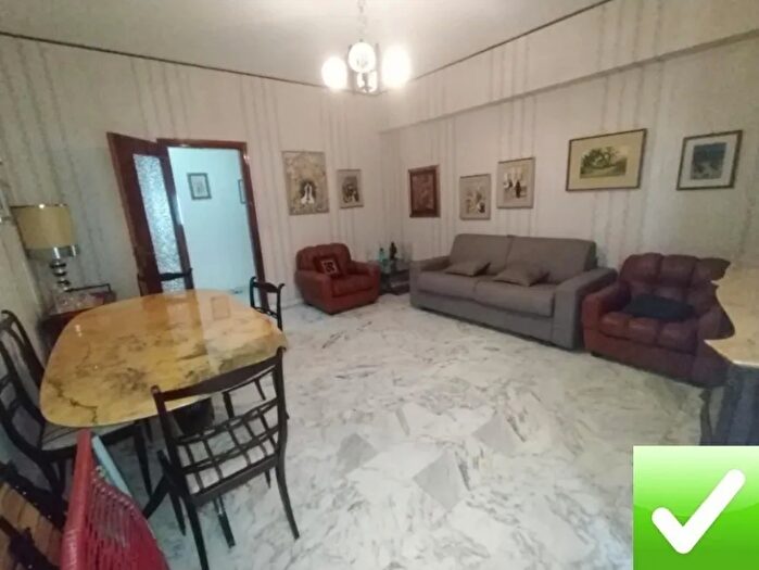 Appartamento con 5 locali in vendita in Reggio Calabria