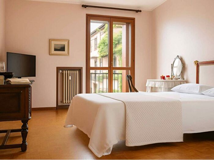 Appartamento trilocale in affitto in Via Giovanni Paisiello, Città Studi, Milano