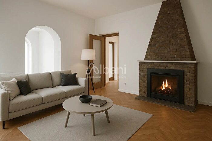 Appartamento con 5 locali in vendita in Strada Statale di Buonviaggio, Vezzano Ligure