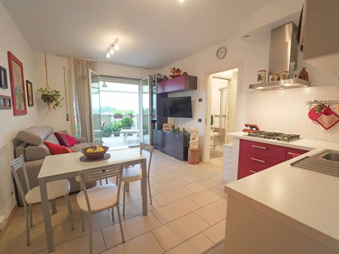 Appartamento trilocale in vendita in Via Vecchia Emilia, Rimini