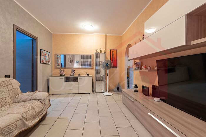 Appartamento bilocale in vendita in Via dei Pini, Pieve Emanuele