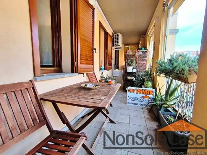 Appartamento trilocale in vendita in Via Bologna, Prato