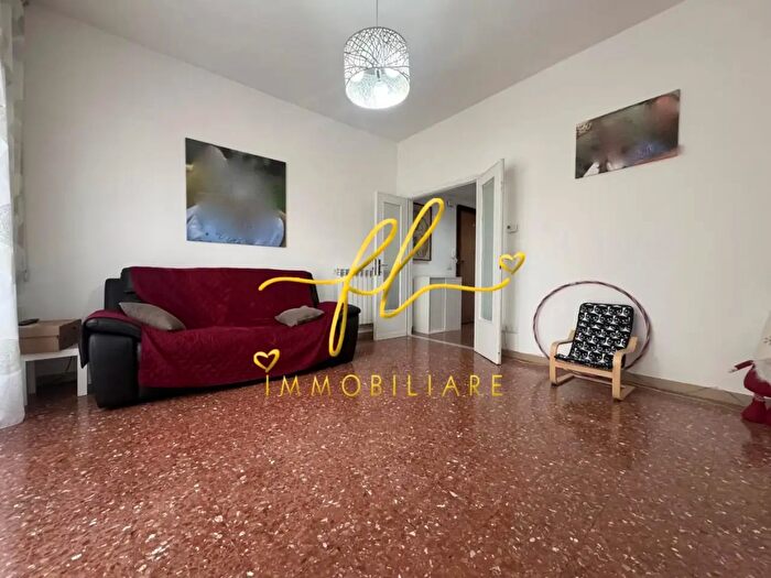 Appartamento con 5 locali in vendita in a Sproni, Livorno