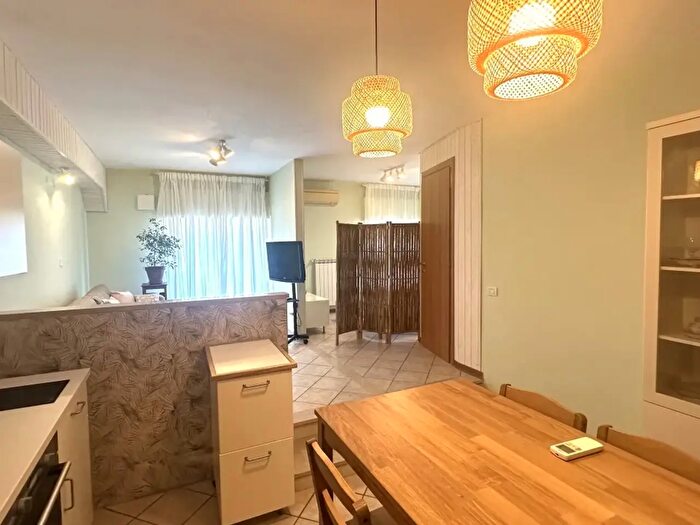 Appartamento trilocale in vendita in Via di Vittorio, Pontassieve