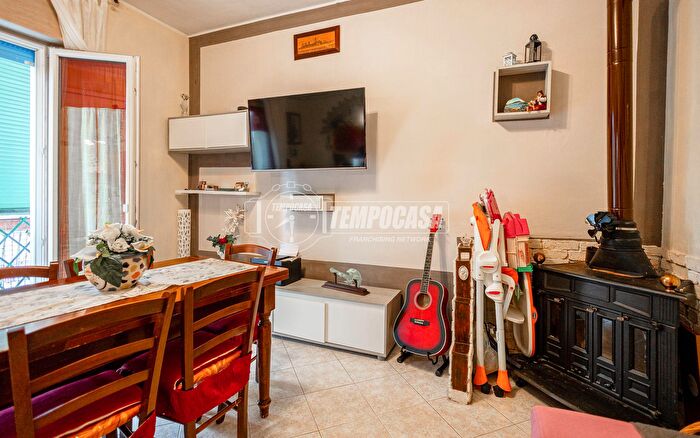 Appartamento trilocale in vendita in Via Alfredo Catalani, Reggio Emilia