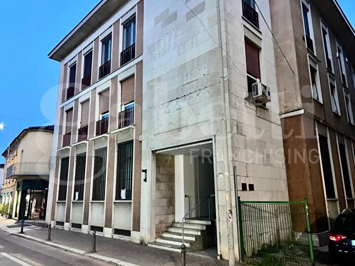 Appartamento bilocale in vendita in Sampietro, Garlasco
