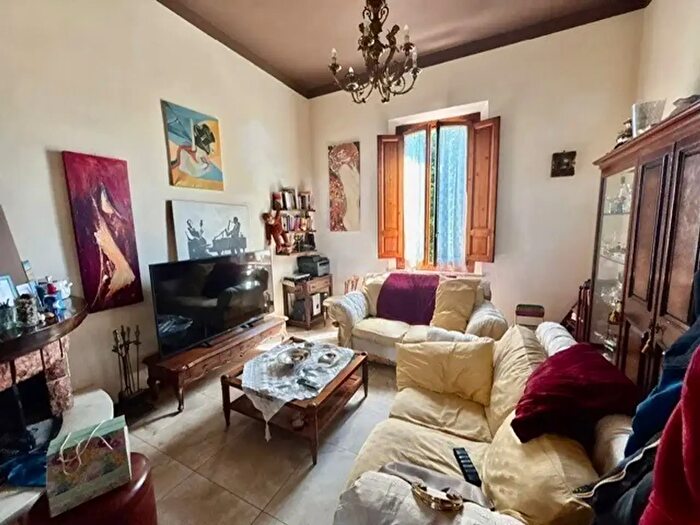 Appartamento con 5 locali in vendita in Vinci