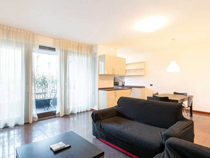 Appartamento trilocale in affitto in Largo Marco Zanuso, Portello Parco Vittoria, Milano