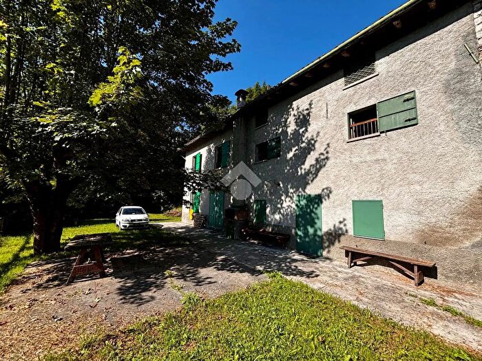 Appartamento quadrilocale in vendita in Loc Cula, Songavazzo