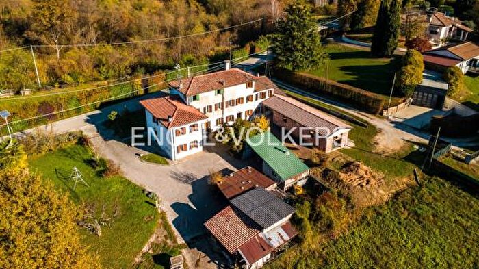 Casa con 6 locali in vendita in Via dei Frati, Nervesa Della Battaglia