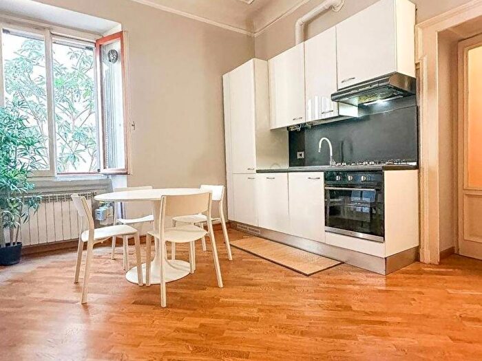 Appartamento bilocale in affitto in Via Rovereto, Rovereto, Milano