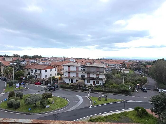 Appartamento quadrilocale in vendita in Mascalucia