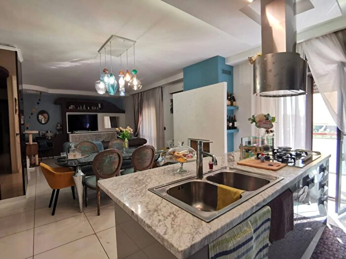 Appartamento quadrilocale in vendita in Via Amendola, San Nicola La Strada