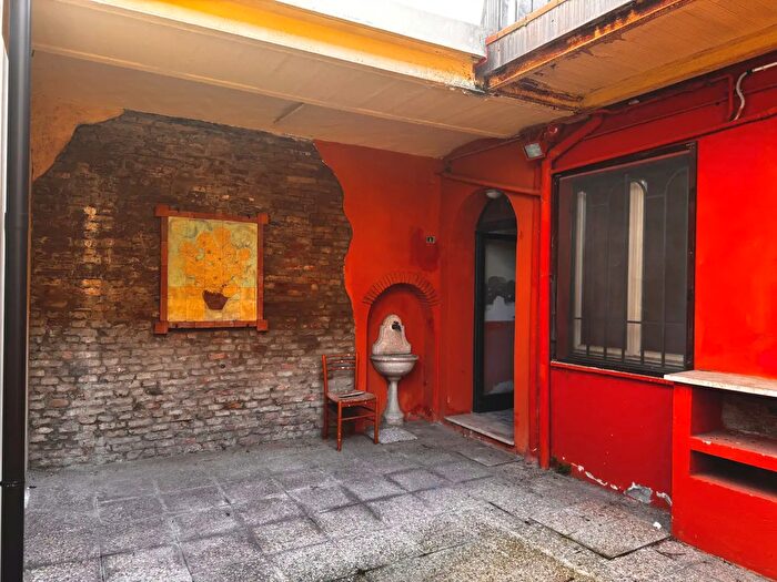 Appartamento trilocale in vendita in Viale Carducci, Cesena