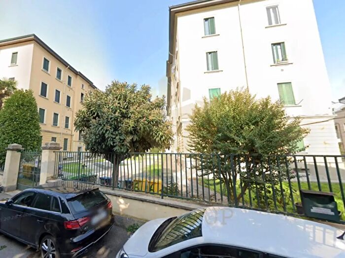 Appartamento bilocale in vendita in Via Fabio Filzi, Monza