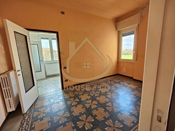 Casa quadrilocale in vendita in Via dei Mille, Vigevano