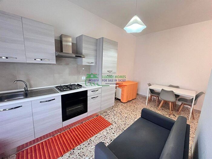 Appartamento bilocale in affitto in Via Degli Eucalipti, Centro, Comiso