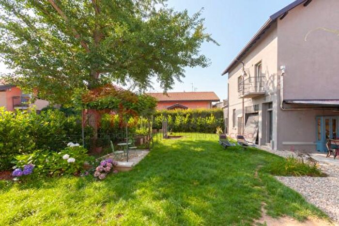 Case in Vendita e in Affitto - 3