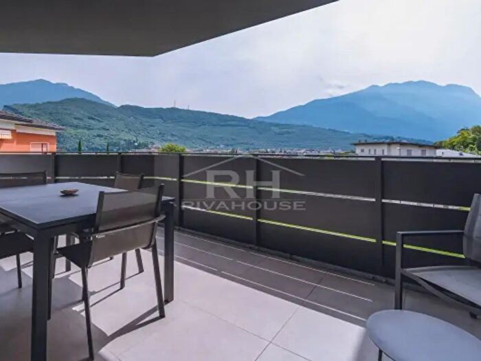 Appartamento trilocale in vendita in Riva Del Garda