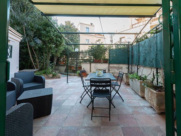 Appartamento bilocale in affitto in Via Paolo Frisi, Parioli, Roma