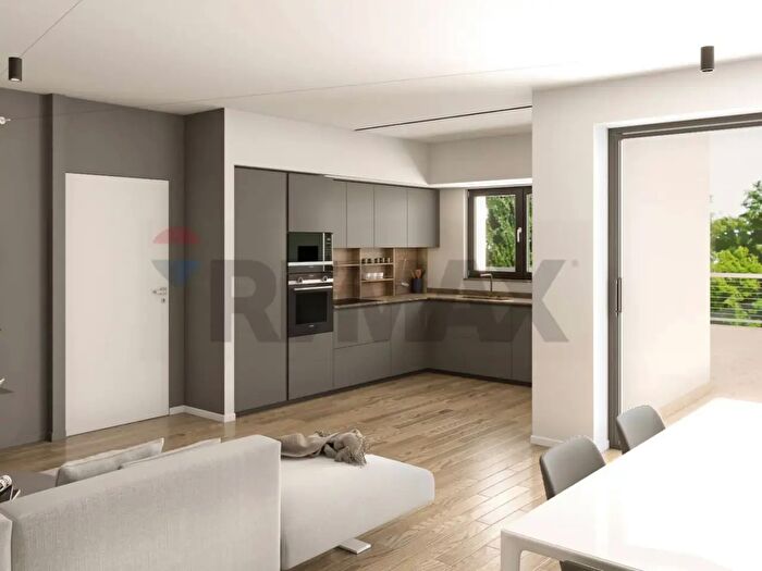 Appartamento trilocale in vendita in Azzano San Paolo