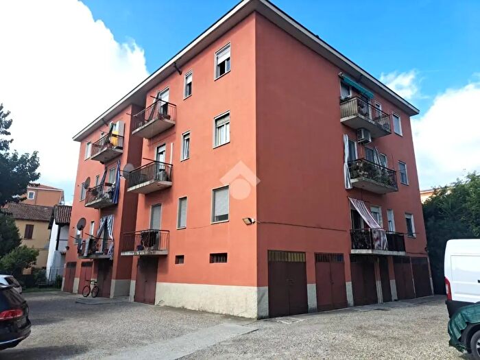 Appartamento bilocale in vendita in Via Ferrini, Pavia