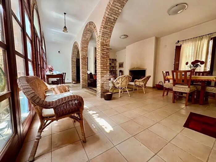 Casa con 5 locali in vendita in Vico II Giuseppe Zuddas, Monserrato