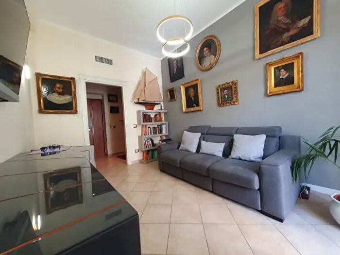 Appartamento trilocale in vendita in Via Fratelli Bandiera, Latina