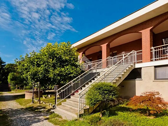 Casa quadrilocale in vendita in Strada Rivamare, Moncalieri