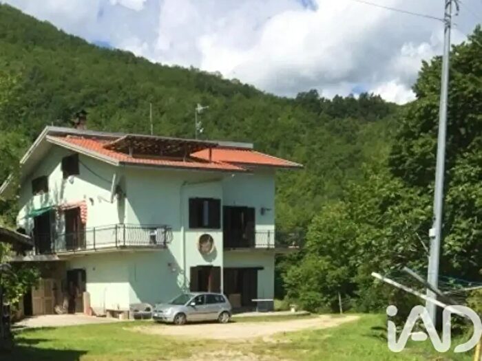 Appartamento trilocale in affitto in Strada Contrada Madonna delle Grazie Snc, Isola Del Gran Sasso D'Italia