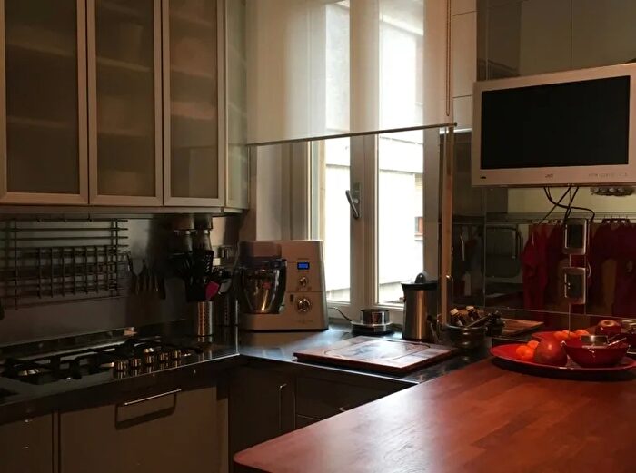 Appartamento trilocale in vendita in Piazza Cavalli Piacenza, Piacenza