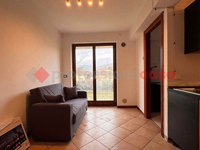 Appartamento bilocale in affitto in Via Fonte del Pero, Coppito Preturo, L'Aquila