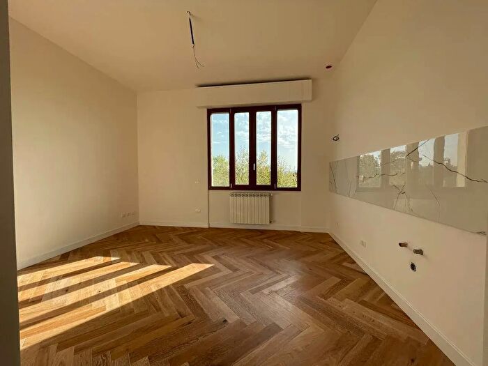 Appartamento trilocale in vendita in Firenze
