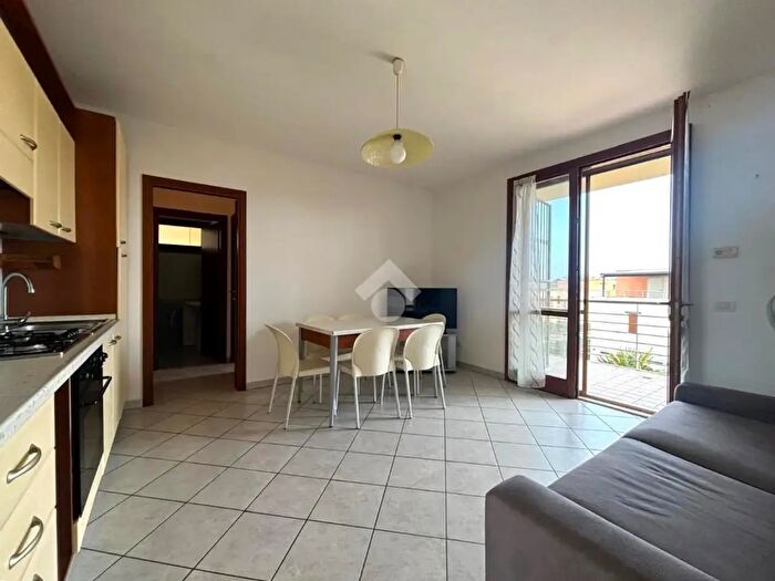 Appartamento bilocale in vendita in Via del Giaggiolo, Ravenna