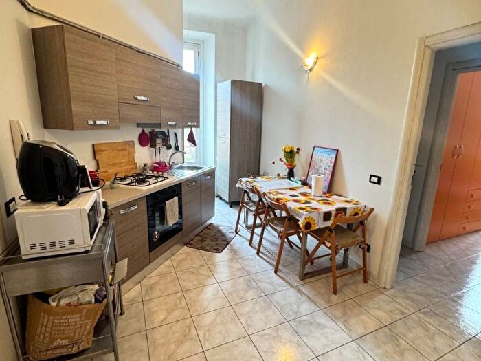 Appartamento trilocale in affitto in Via Giuseppe Meda, Pezzotti Meda, Milano