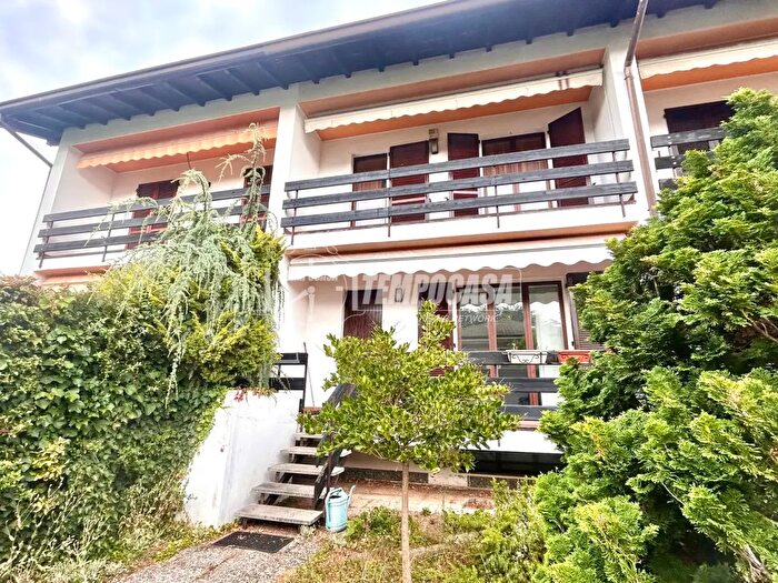 Casa trilocale in vendita in Via Don Mariani, Buscate