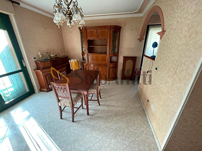 Appartamento quadrilocale in affitto in Via d Chiesa a, Nichelino