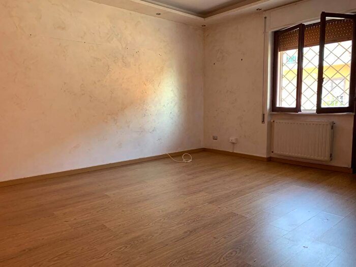 Appartamento trilocale in affitto in Via Prato, Martin Pescatore Campo Selva, Pomezia