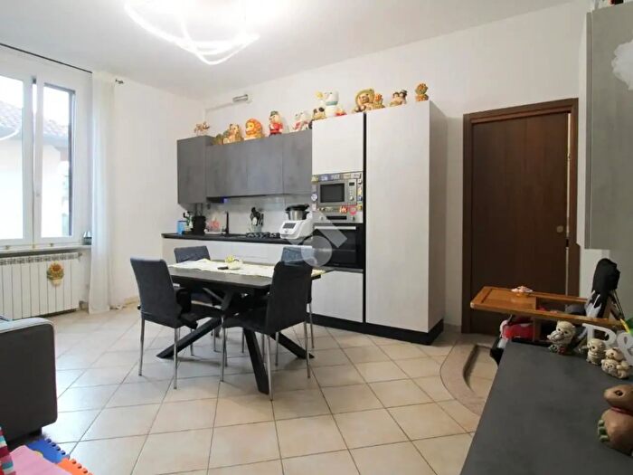 Appartamento bilocale in affitto in Via San Carlo Borromeo, Rho