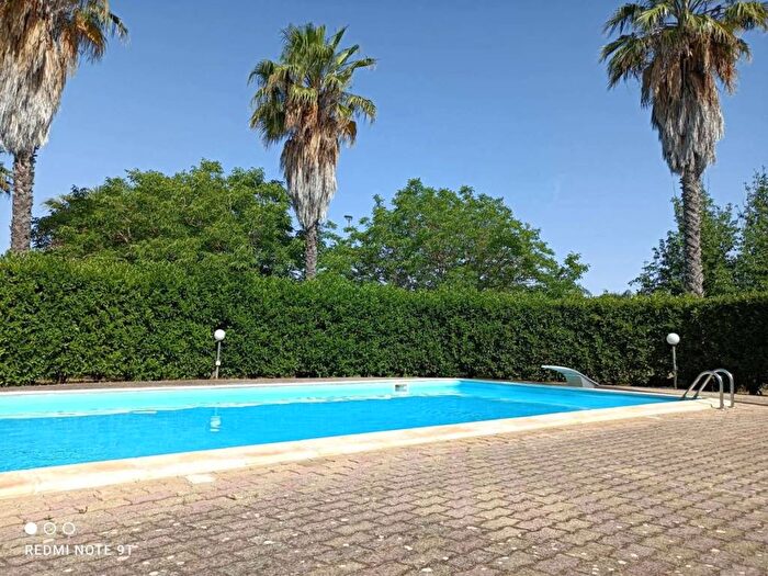 Casa quadrilocale in affitto in SP, Mesagne