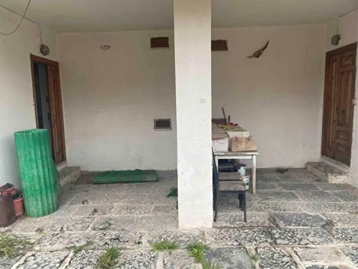 Casa trilocale in vendita in Castel Volturno