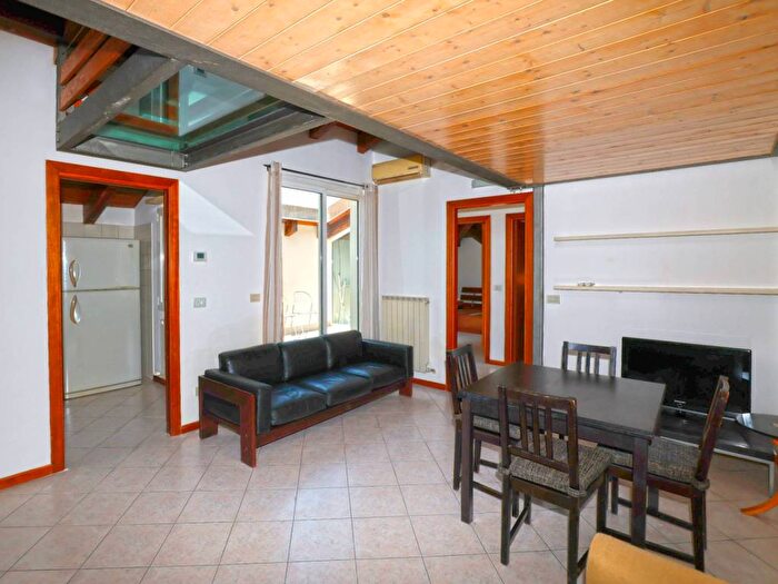 Casa trilocale in affitto in Via Giovan Battista Gandino, Colli Murri, Bologna